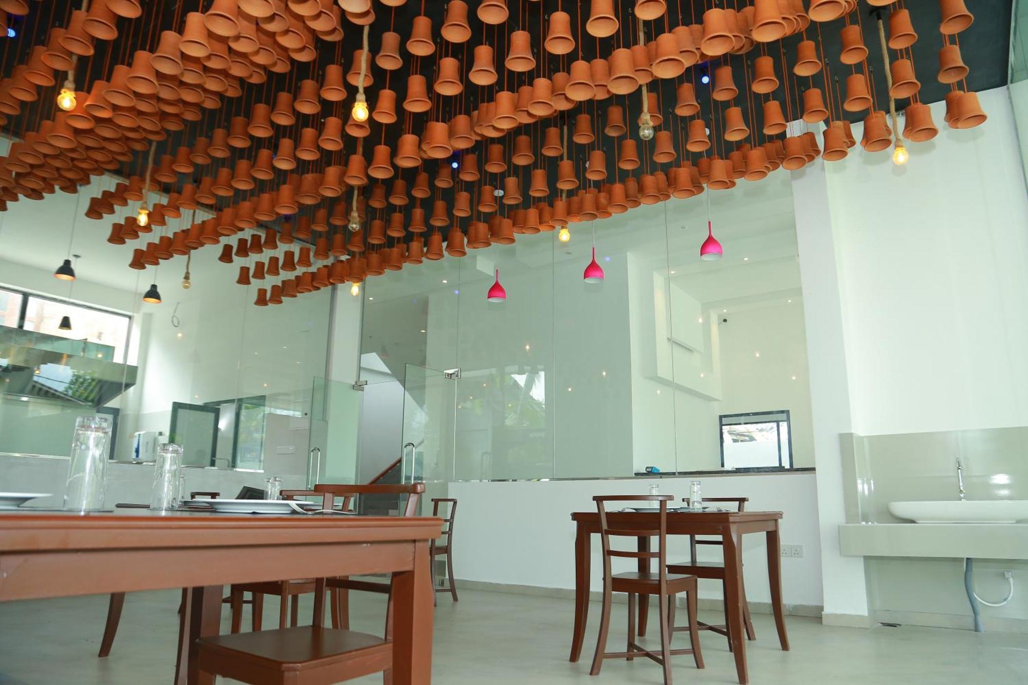 Mzion Hotel Weligama Bagian luar foto