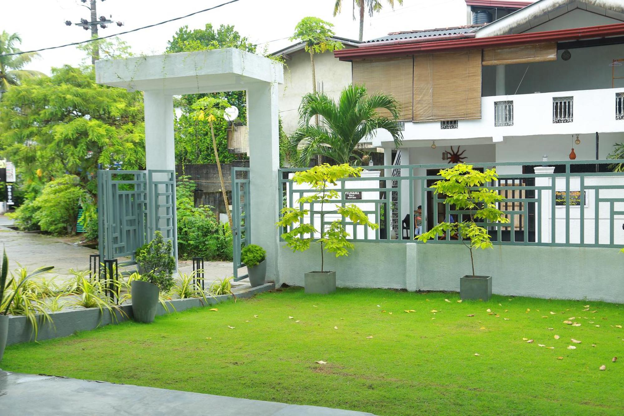 Mzion Hotel Weligama Bagian luar foto